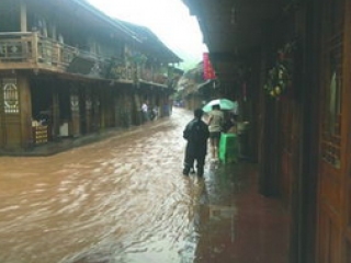 四川此轮强降雨最大雨量在雅安 今晚起暴雨强度范围将减小