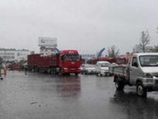 受暴雨影响 京昆高速多个收费站关闭