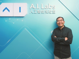 “智创未来 2017C+移动媒体大会”火热报名中 听AI爆款产品“背后的男人”正面对话