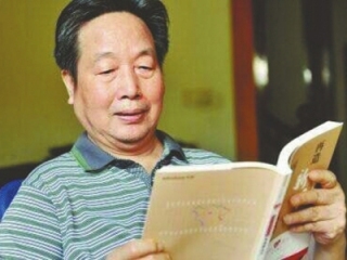 名家支招|辞赋家何开四、散文家伍立杨分享为文之道 “全域学习”提高词汇量 “取法其上”读写不可分