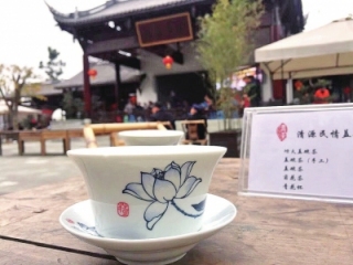 一杯民情盖碗茶 品出共建共享满堂香