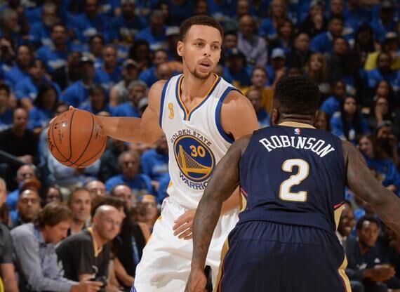 NBA刚开赛惊现神级表现 变态准库里单节砍