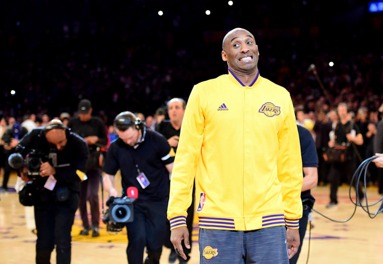 科比退役之战谢幕 狂砍60分再创nba历史!