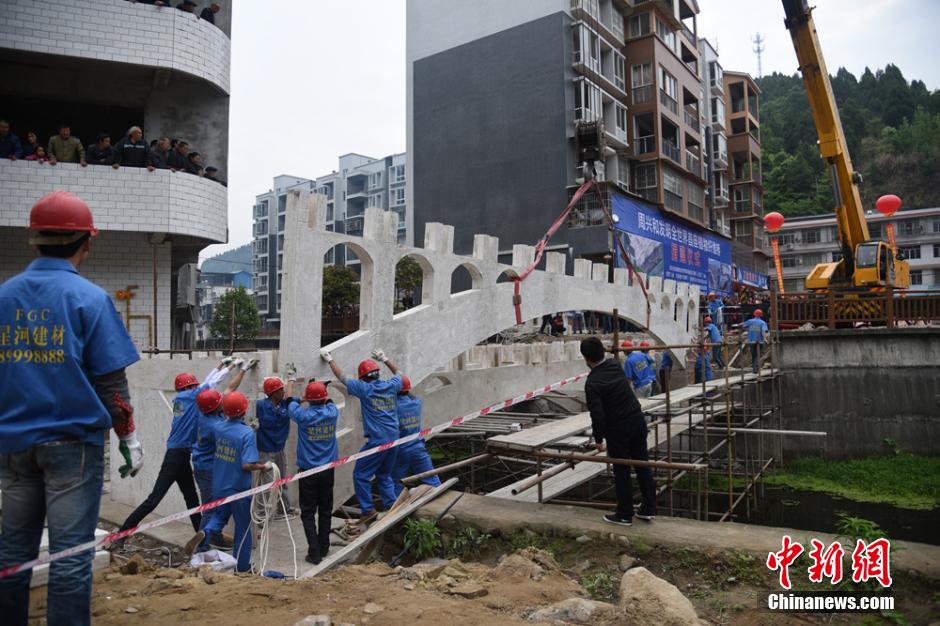 国内首座秸秆植物纤维桥在四川三台建成