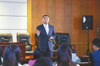 遂宁“文凭哥”当导师：只为让更多创业者少走弯路
