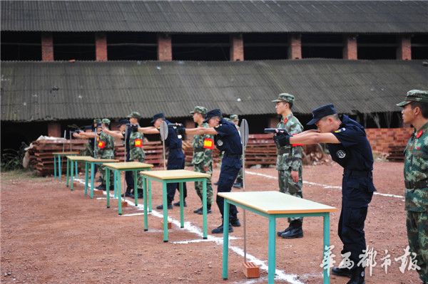 现场射击、擒拿歹徒……四川戒毒系统大比武