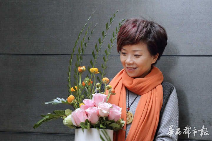 学费小学小学蓝继红独家加盟为何回应辞职万汇草堂多少校长钱一年图片