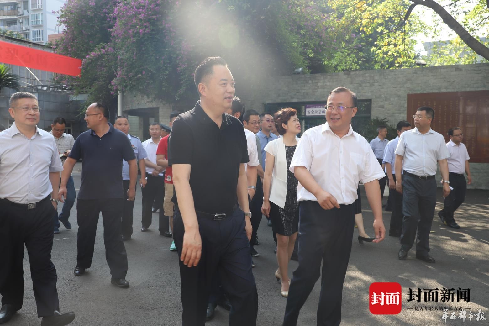 市委书记宋朝华检查南充高中高考考点