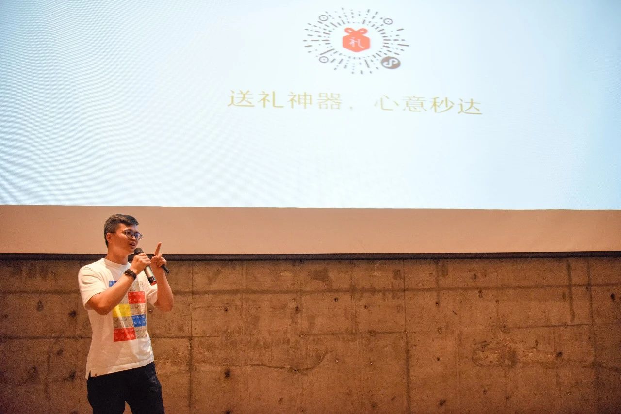 消费分级:为何油腻大叔要到抖音上卖红酒?