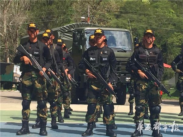 特种兵是怎么炼成的?进猎人学校训练 每天睡觉不足2小时